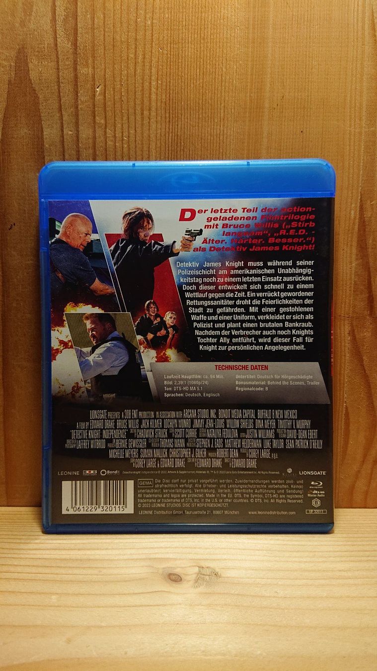 Tutti i DVDs: DETECTIVE KNIGHT INDEPENDENCE Blu-Ray mit Bruce Willis – Usato da Wilderswil venduto da Exebub 1