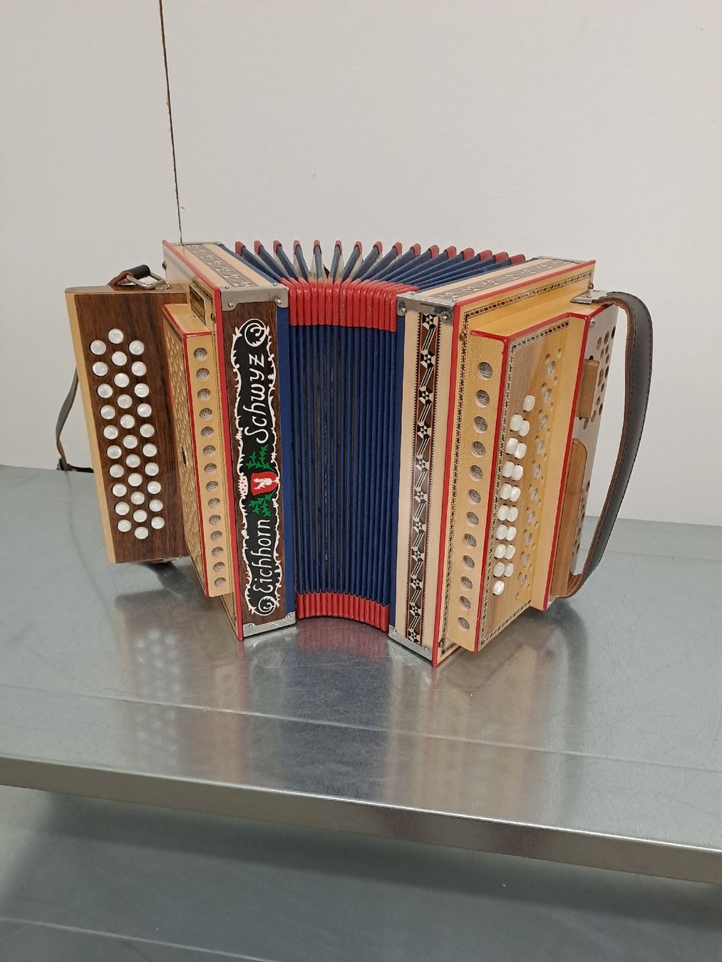 Eichhorn Musikinstrumente: Eichhorn orgeli  – Gebraucht aus Villeneuve von BibiVintage 6