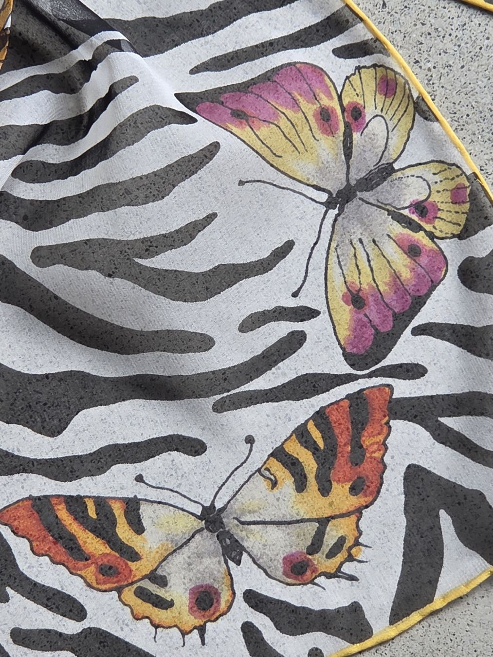 Codello Foulards, Tücher & Schals: Seidenschal CODELLO – Neu und originalverpackt aus Frauenfeld von Schenken-mit-Herz 2