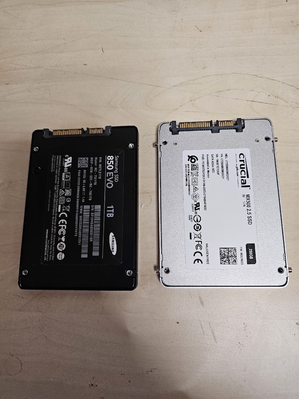 Samsung Dischi rigidi: Festplatten 1Tb 250 Gb  – Usato da Burgdorf venduto da weggu.666