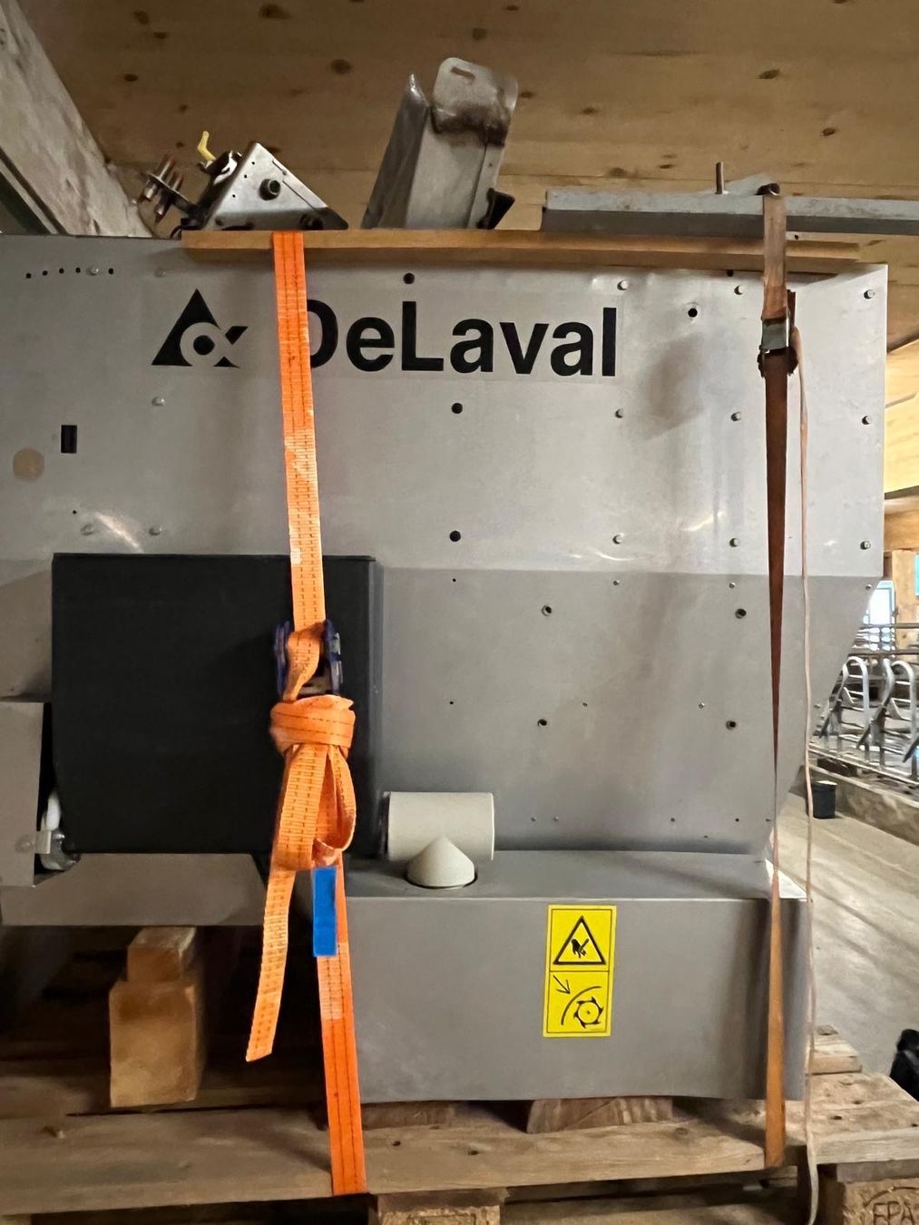 Delaval Alle Maschinen: Kraftfutterautomat Feedcar DeLaval – Gebraucht aus Meiringen von Sgl