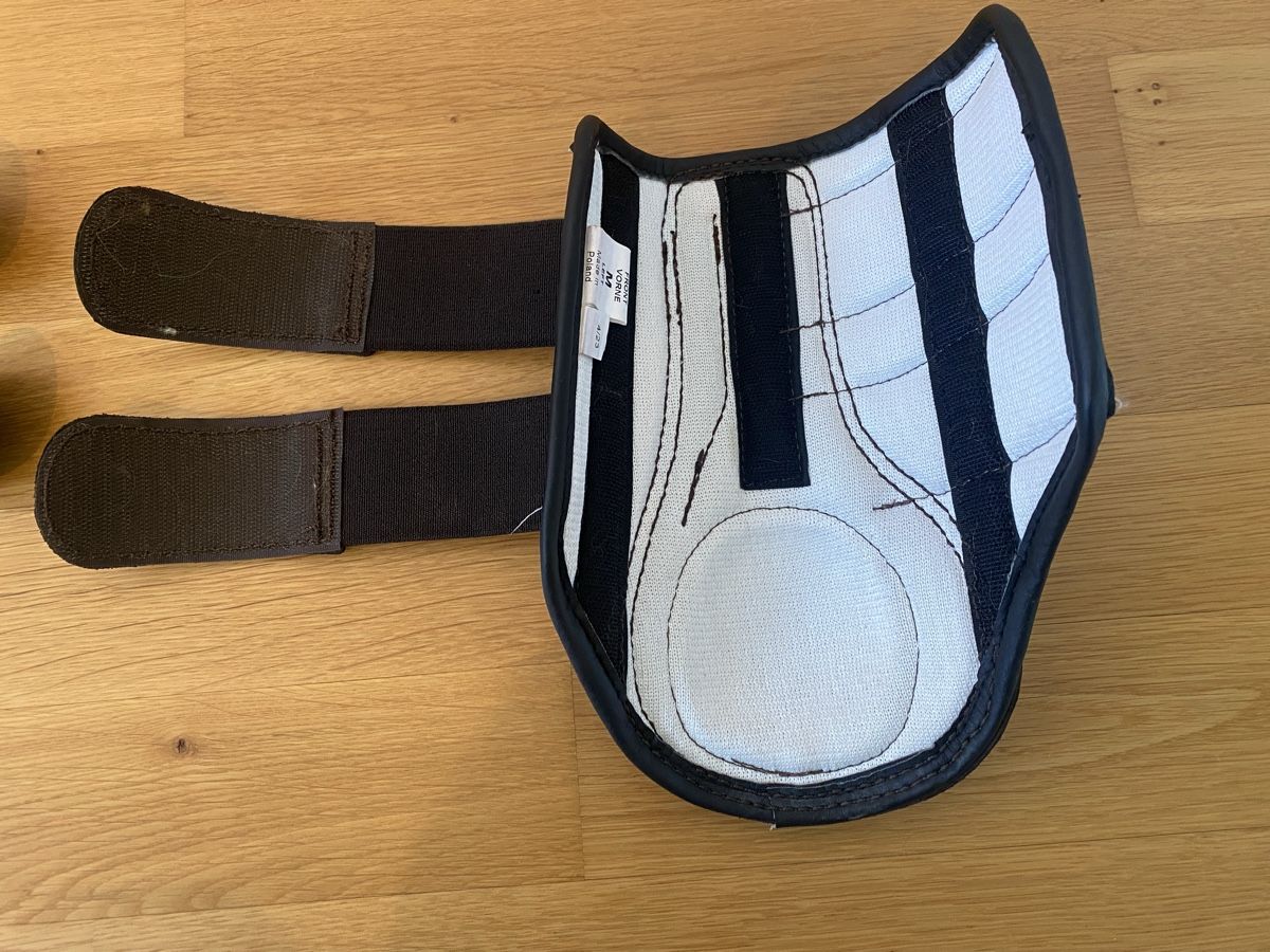 Stinchiere & Fasciature: Mattes Professional Gamaschen, Grösse M – Usato da Birmenstorf AG venduto da Midget0 4