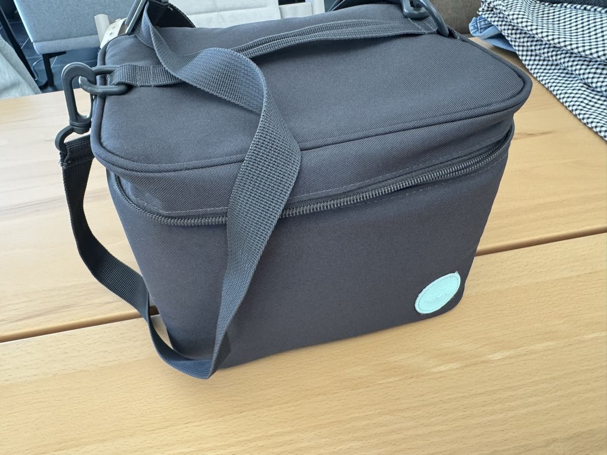 Elvie Accessori per l’allattamento: Elvie Stride 2 mit Zubehör – Usato da Endingen venduto da Corinne_C_B 1