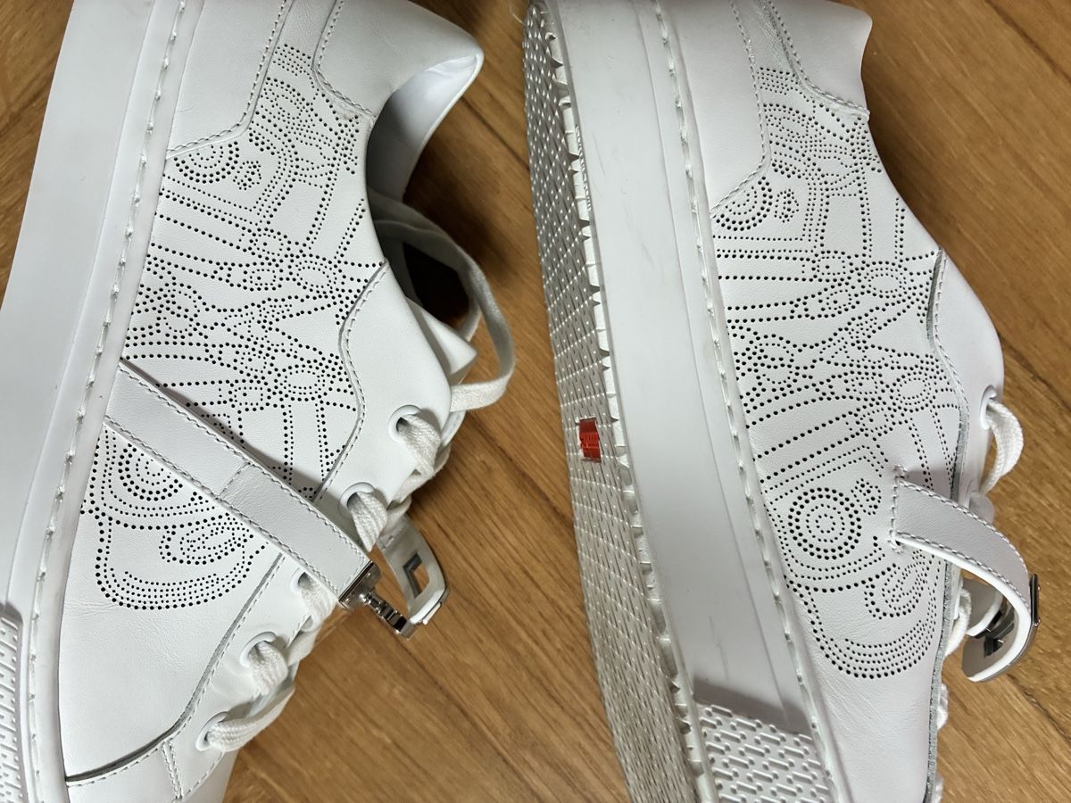 Hermès Scarpe da donna: Hermès Day Sneaker White Leather Size 37,5 – Usato da Zürich venduto da BobJones 2