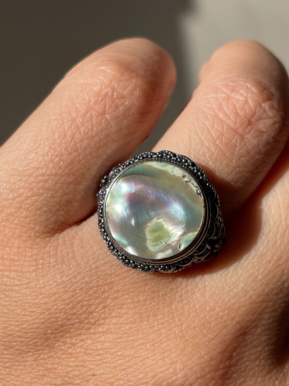 Anelli: Vintage-Ring mit Perlmutt Verstellbar – Nuovo e nell'imballaggio originale da Schiers venduto da sisikristall 1