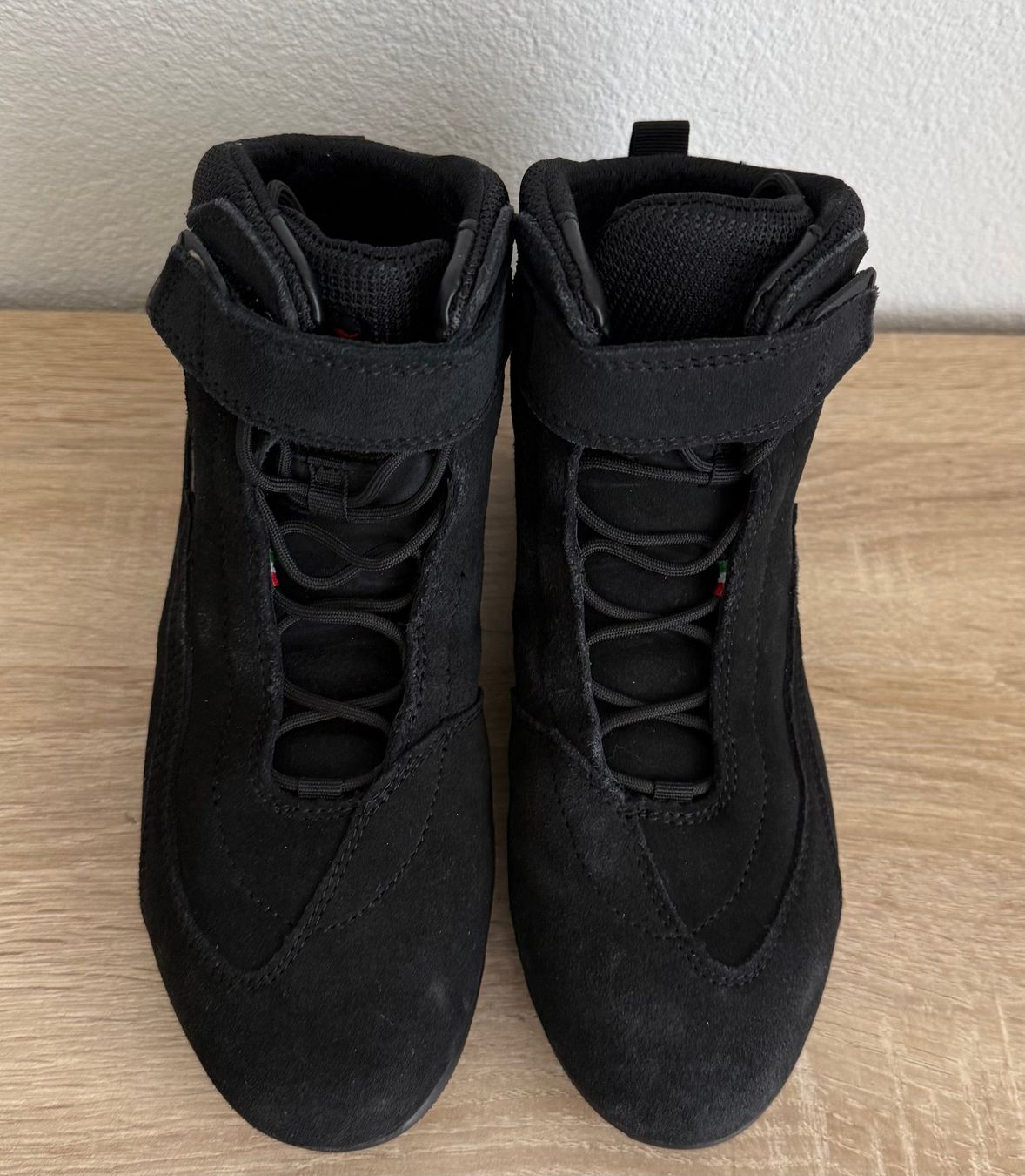 TCX Scarpe da donna: Motorrad-Stiefel TCX Damen Grösse 37 – Usato da Frauenkappelen venduto da HDPerle 1