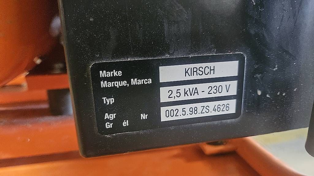 Generatori di corrente: Generator stromerzeuger zivilschutz – Usato da Courtepin venduto da Gomes007