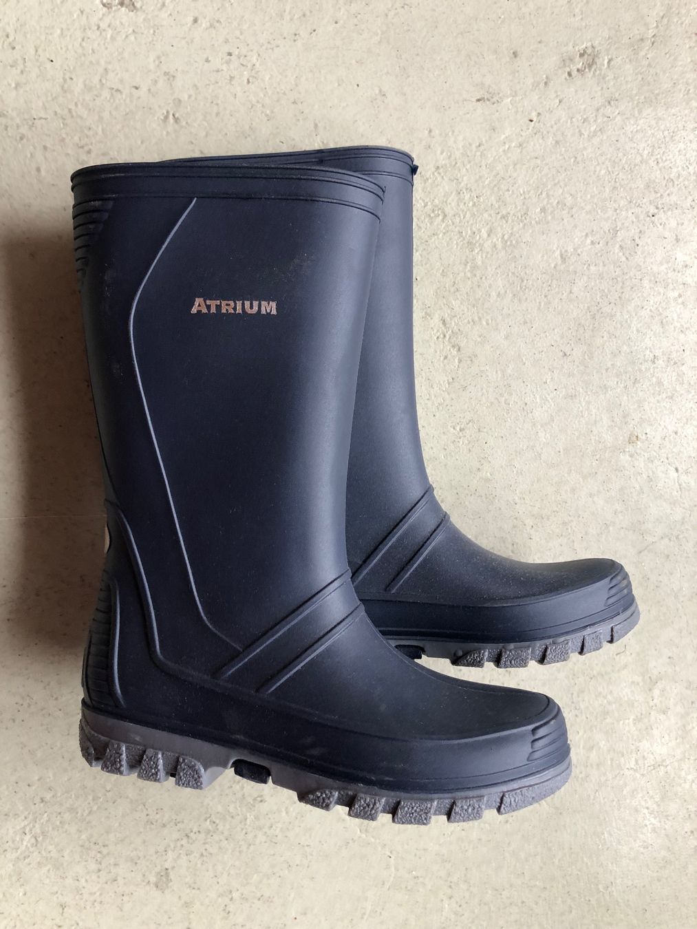 Schuhe für Jungen: Ungebrauchte Gummistiefel, Gr.31 – Neu und originalverpackt aus Volketswil von SilvieK
