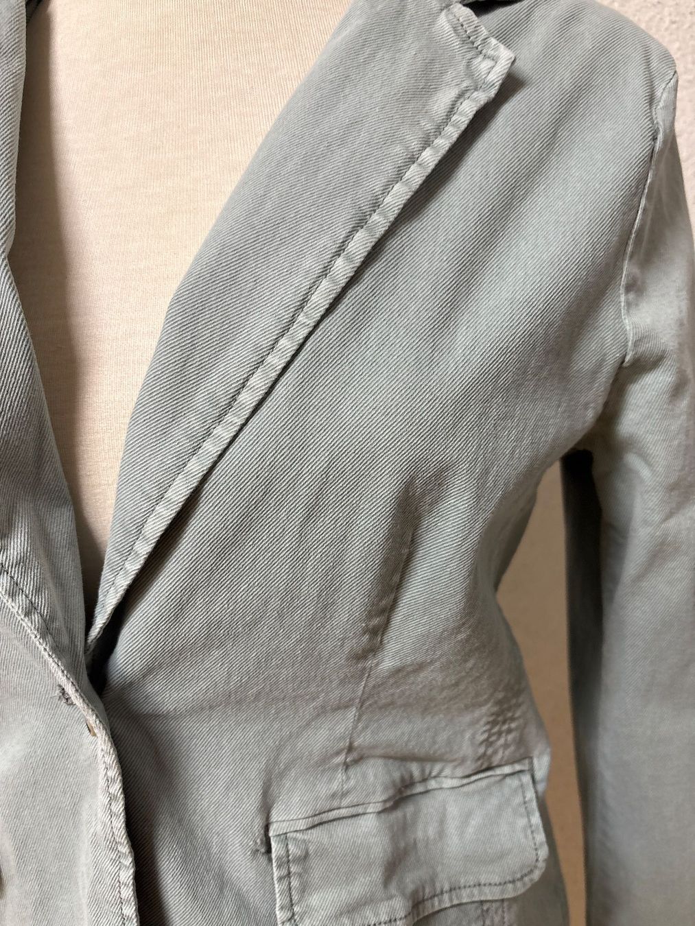 Nile Giacche: Toller Denim Blazer Nile M – Nuovo (secondo la descrizione) da Maienfeld venduto da 8796 1