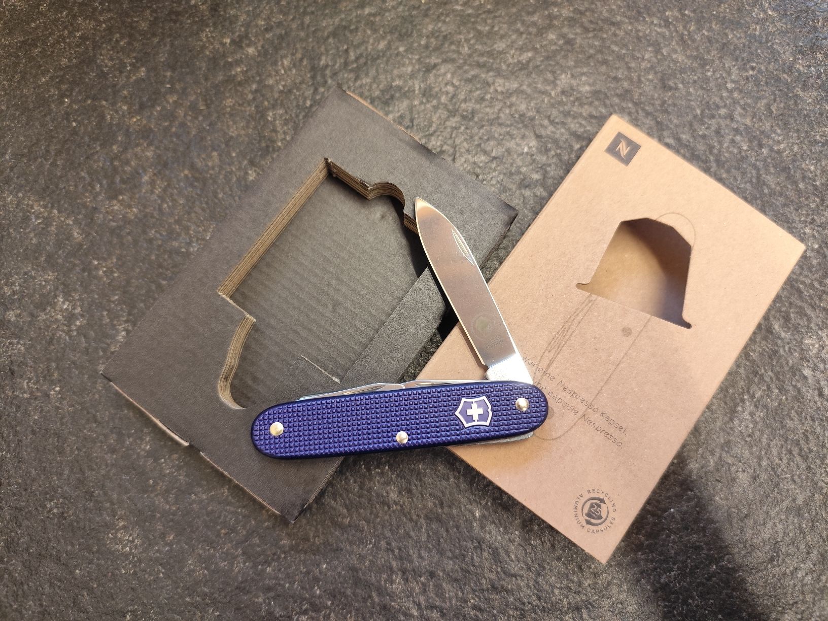 Victorinox Coltelli tascabile: Victorinox Nespresso Arpeggio – Nuovo e nell'imballaggio originale da Hellbühl venduto da 30R_R30 4
