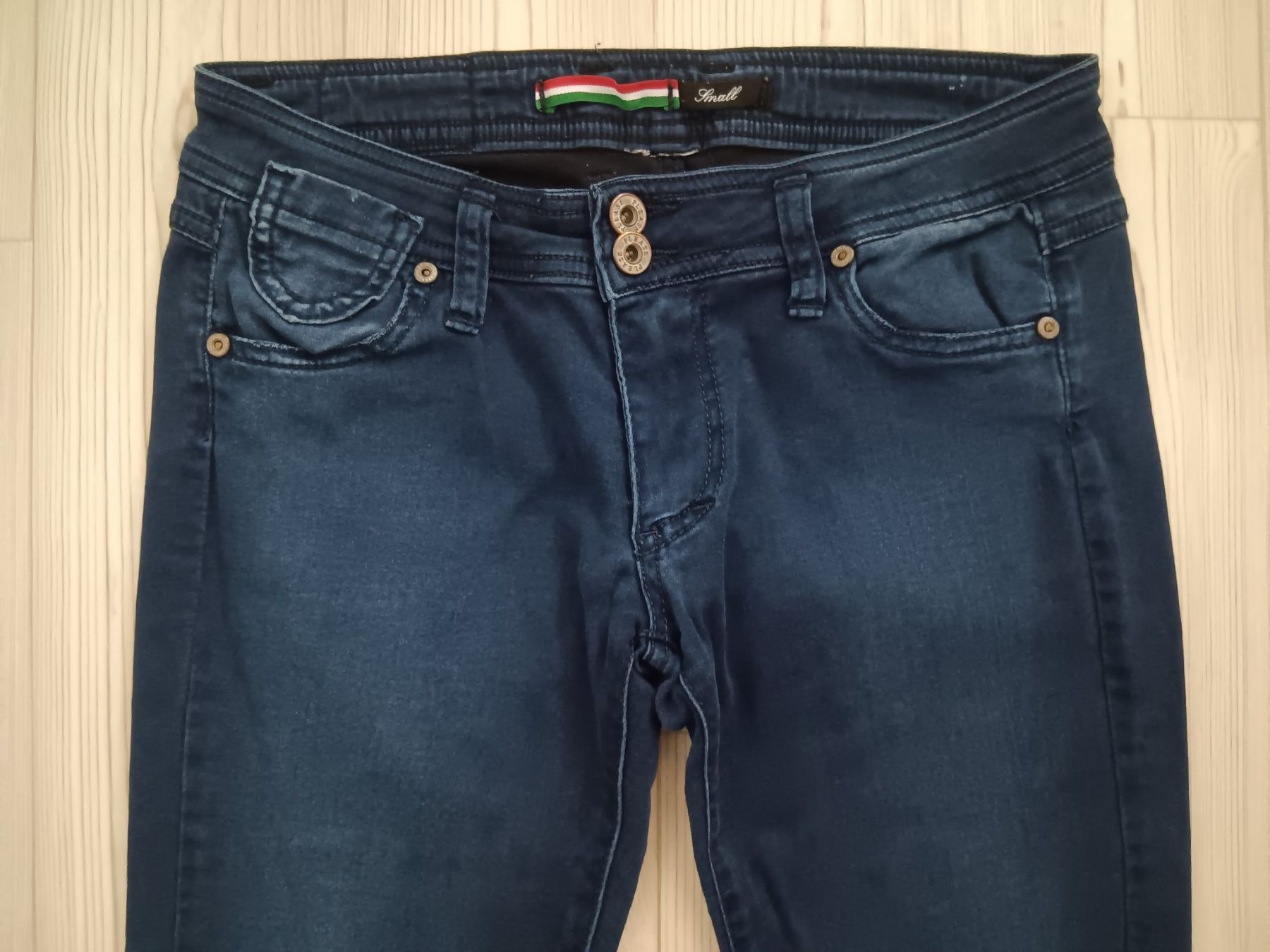Please Jeans Jeans: PLEASE Jeans taille / Grosse S – Usato da Cossonay-ville venduto da Super-Price-Quality 1