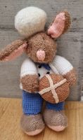 Handgestrickter Bäcker Hase Stofftier Plüschtier