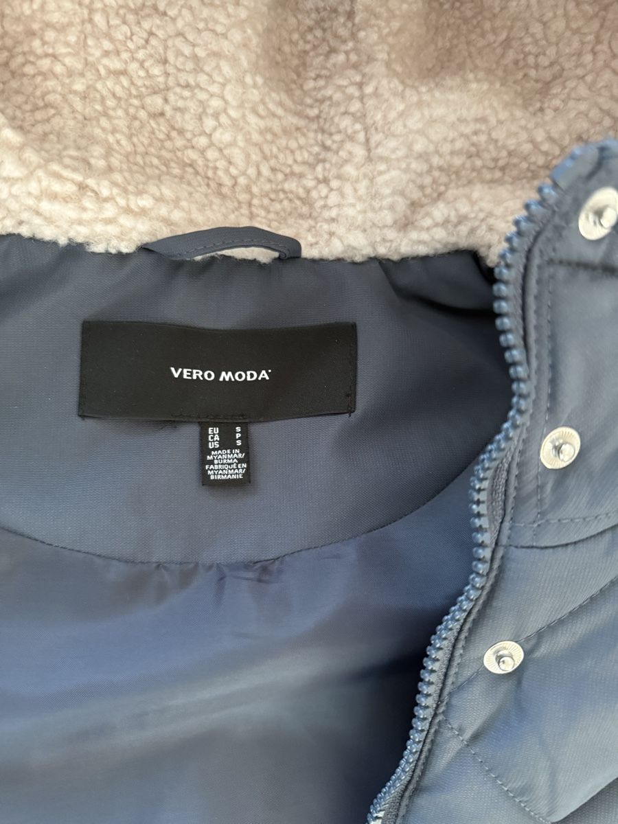 Gilets: Steppweste lang Damen – Neuf (Voir description) à Winterthur par Montreal63 9