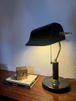 ancienne lampe banquier