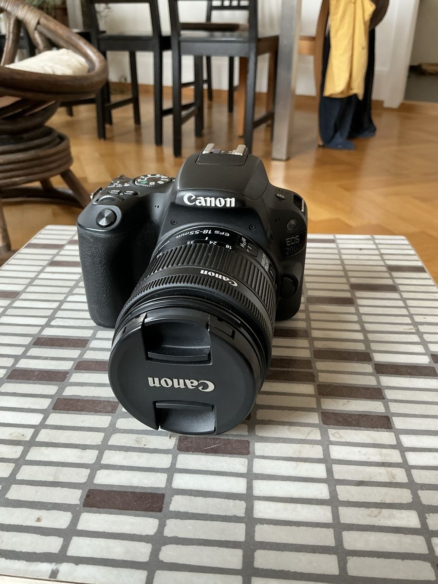 Canon Appareil photo: Canon Eos 200d Bundle  – D'occasion à Bern par Saemu905 1