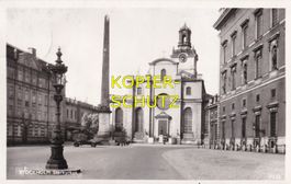 Stockholm - Storkyrkan (mit altem Lastwagen) /mp