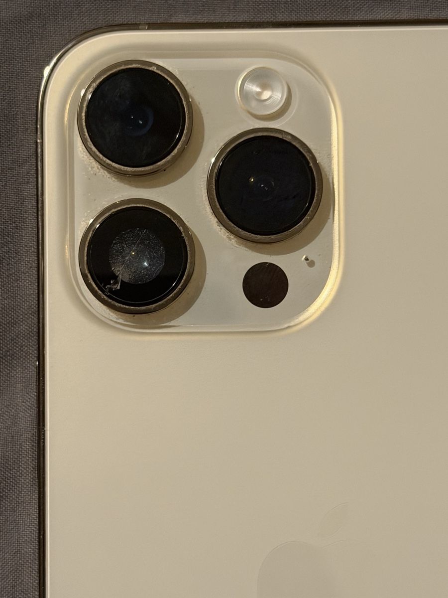 Apple Portables: iPhone 14 Pro Max – D'occasion à Villeneuve VD par lar_8jtd 1