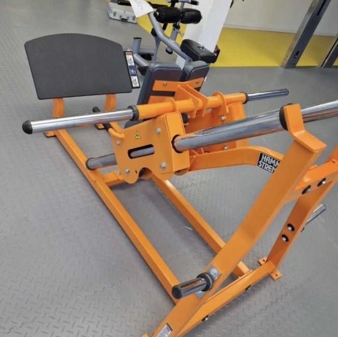Hometrainer: Hammer Strength Heck Squat Plate Loaded – Nuovo (secondo la descrizione) da Büsserach venduto da Sito1979 1