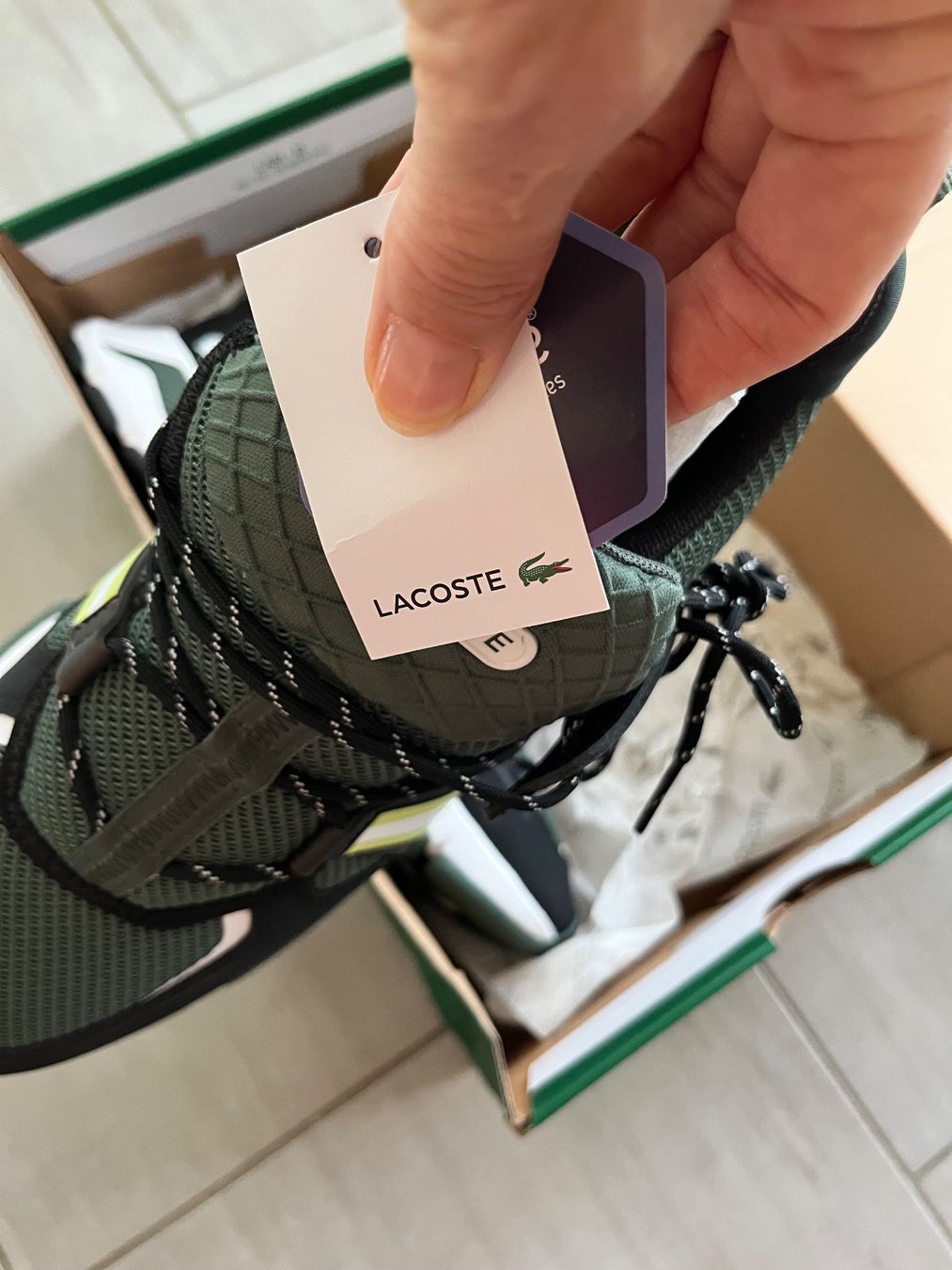 Lacoste Scarpe da uomo: Baskets Lacoste neuves vert taille 42 – Nuovo e nell'imballaggio originale da Aesch BL venduto da bar_t8vg 1