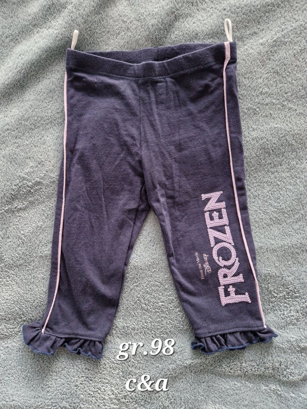 C&A Calze & Collant: Capri 3/4 Leggings grösse 98 Eiskönigin – Usato da Heimberg venduto da Eleanor20