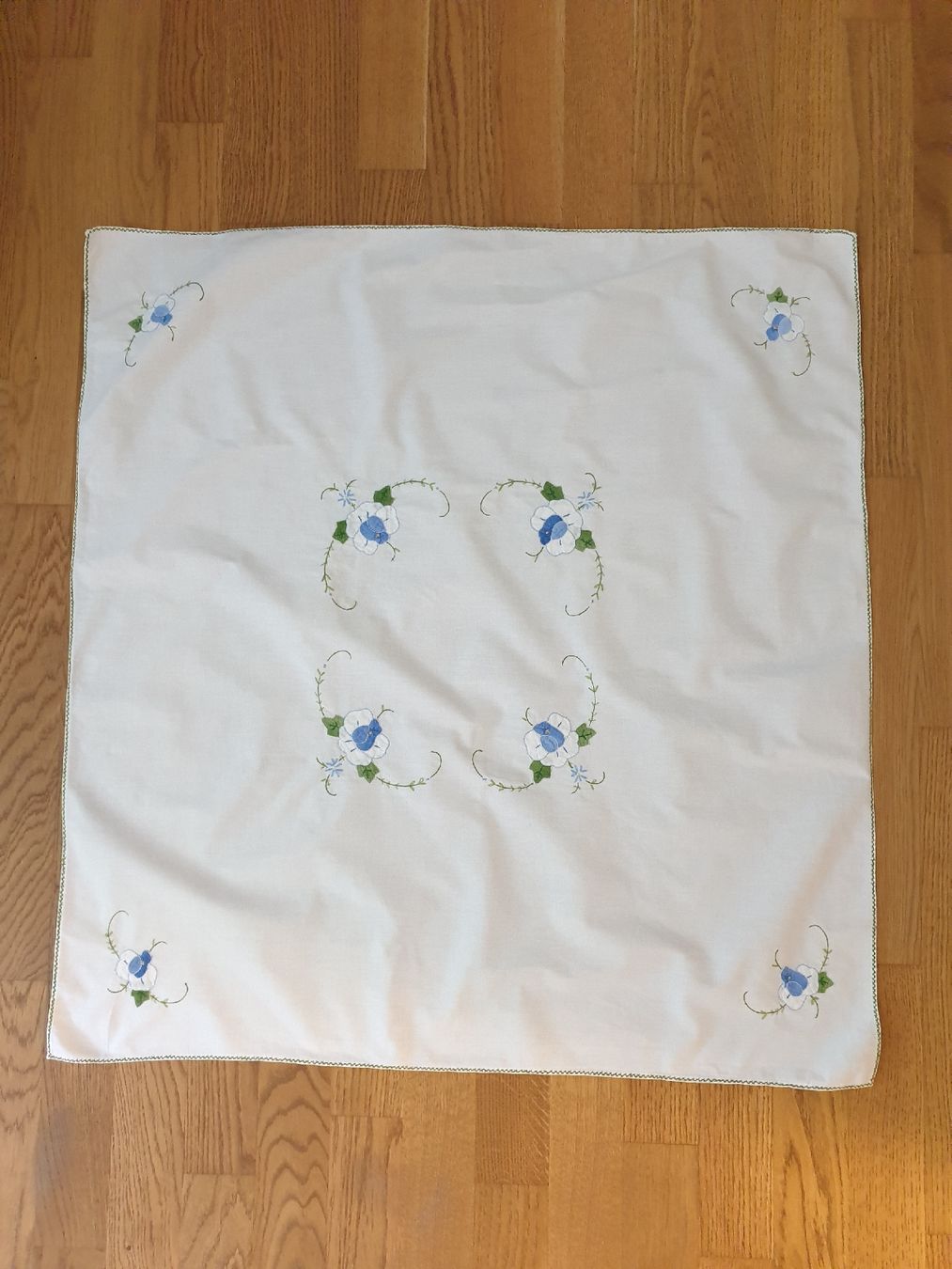 Altra biancheria da tavola: Tischdecke (ca. 78x78 cm) – Usato da Zumikon venduto da chri75