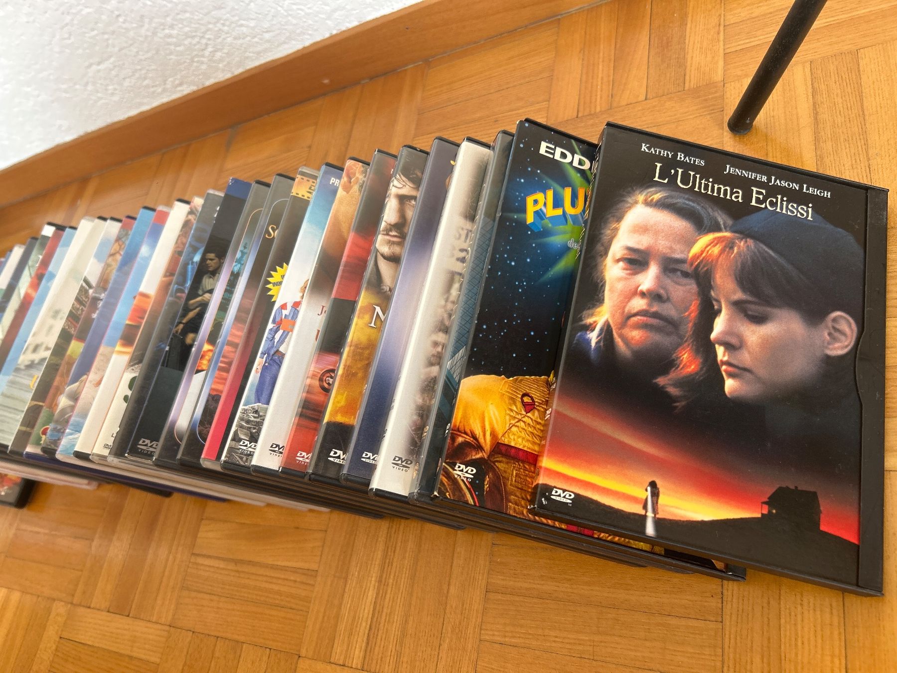 Tutti i DVDs: DVD Collection 35+ Titles – Usato da Lugano venduto da bad_2t9b 1