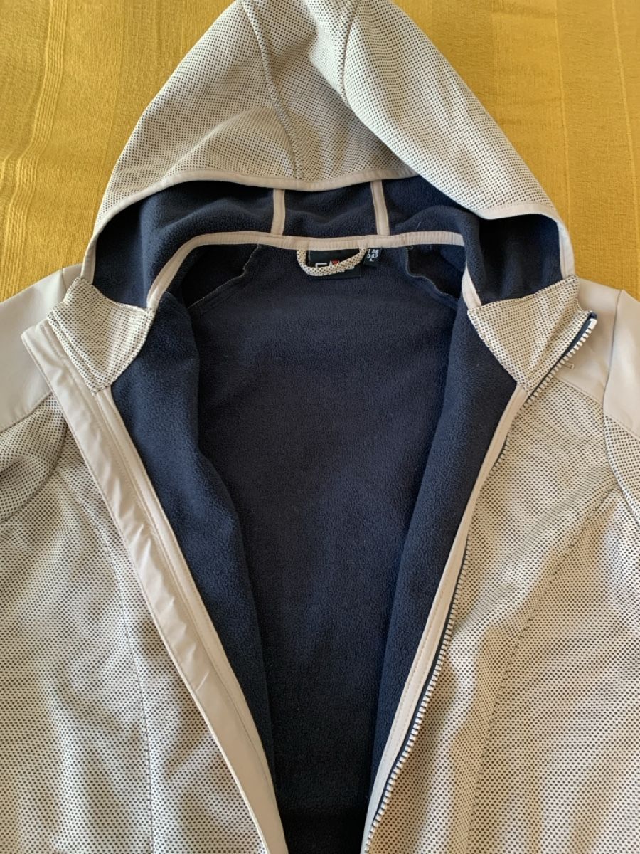 CMP Giacche: Softshelljacke Damengr. 42 – Usato da Winterthur venduto da Samu-V 4