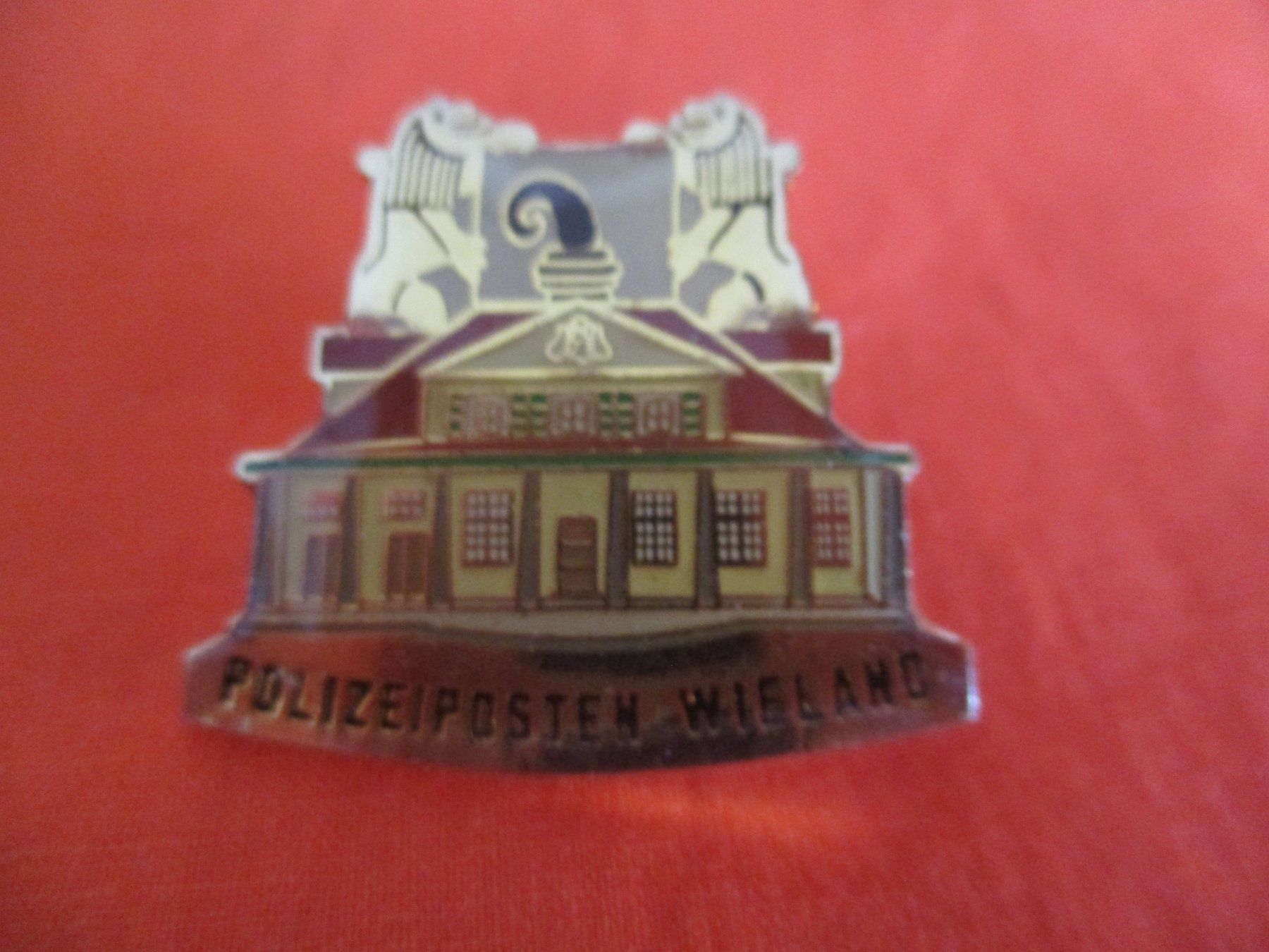 Placchette & Badge: Pin Polizei Basel, Wielandplatz – Usato da Birsfelden venduto da alles-muss-raus