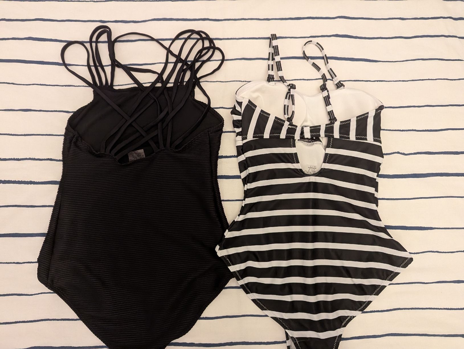 Costumi da bagno & Bikini: Badeanzug Grösse 36 – Nuovo (secondo la descrizione) da Wallisellen venduto da Taurusit 1