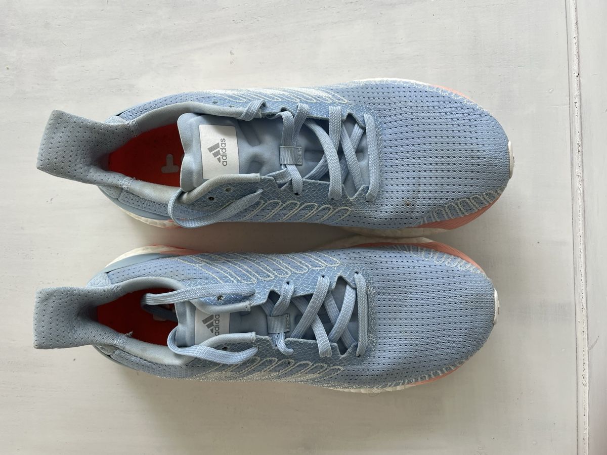 Adidas Scarpe da donna: Adidas Damenlaufschuh – Usato da Stäfa venduto da Korfos1