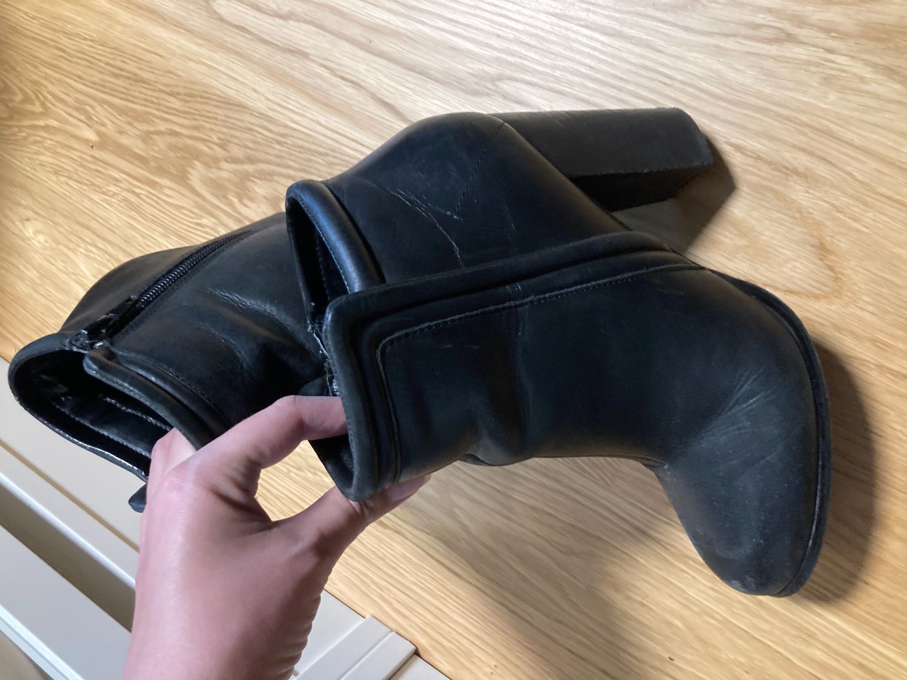 Damenschuhe: Stiefeletten – Gebraucht aus Uster von Kalici1 2