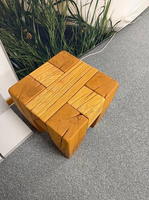 Sgabelli: Hocker ab Ausstellung – Nuovo e nell'imballaggio originale da Urtenen-Schönbühl venduto da wohnstudio_haller 1