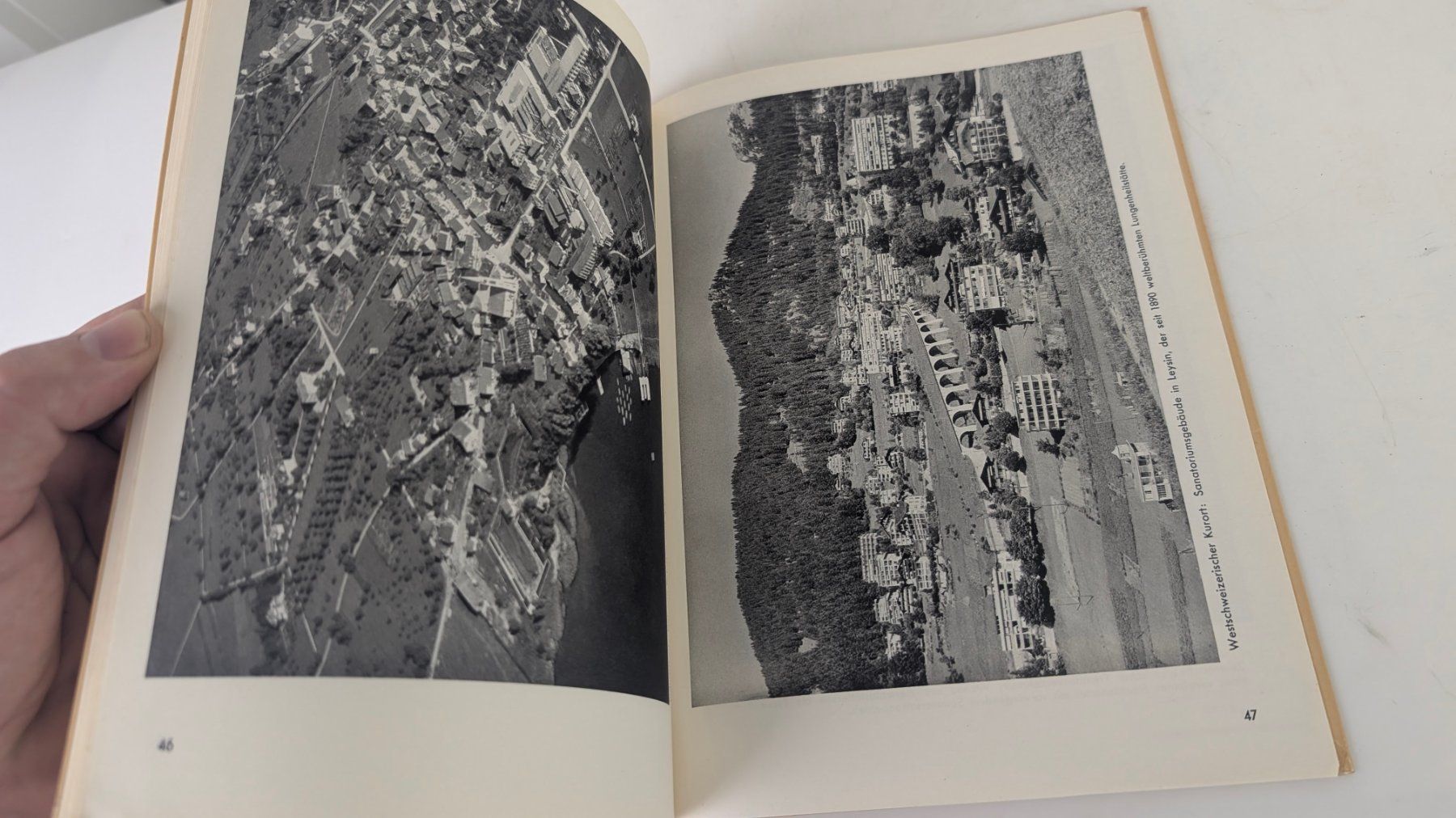 Libri: Schweizer Heimatbücher: Das Schweizer Dorf 1948 – Usato da Zürich venduto da axolottchen 4