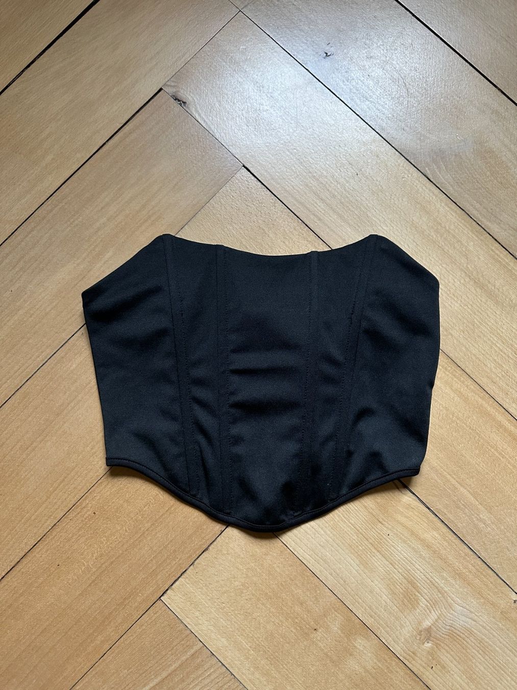 Shein Top: SHEIN - Bustier-Top schwarz XS – Usato da Zürich venduto da Diazaio