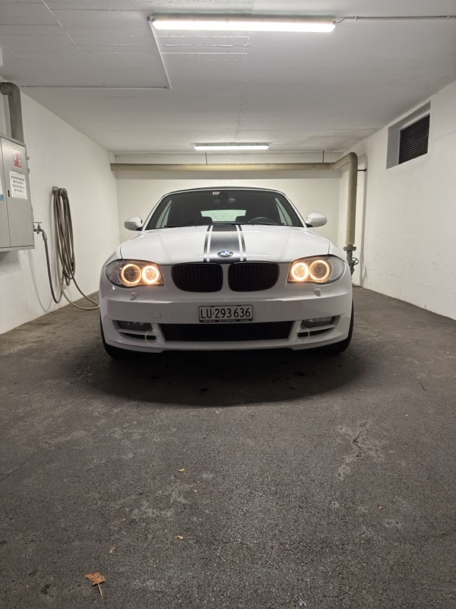 BMW Automobili: BMW 118i Cabrio – Usato da Dierikon venduto da Unknown_R6 8