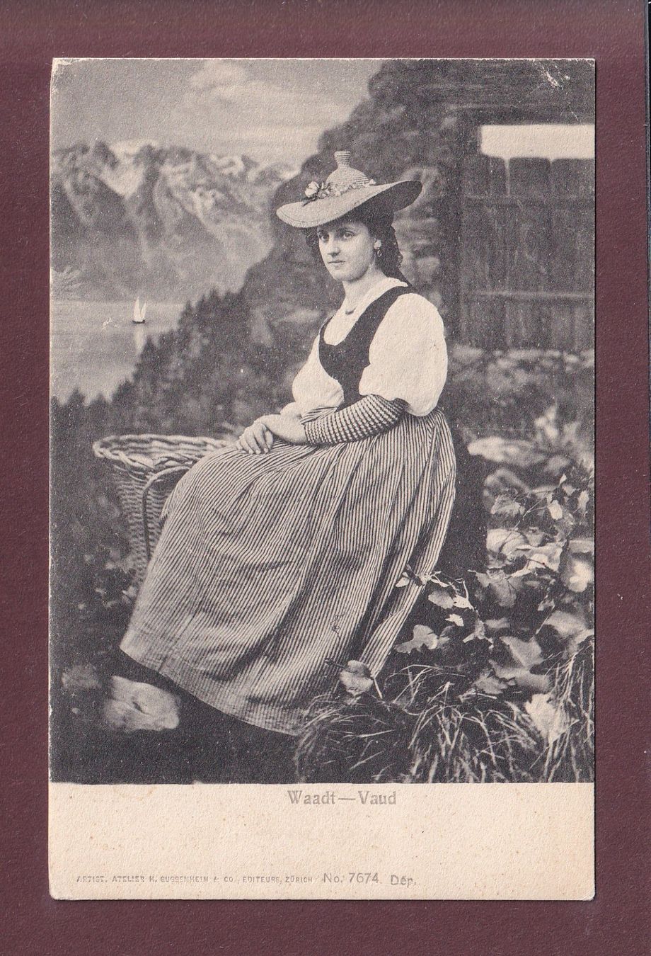 Ansichtskarten: VAUD - Costume // pli d'angle // – Gebraucht aus Pully von nicecards