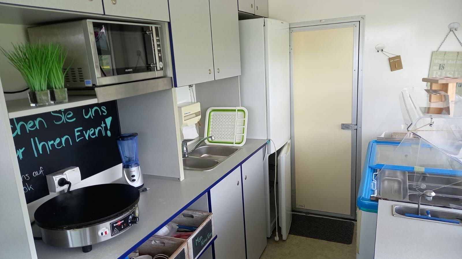 Rimorchi: Foodtruck – Usato da Zollikofen venduto da reuteri06 5