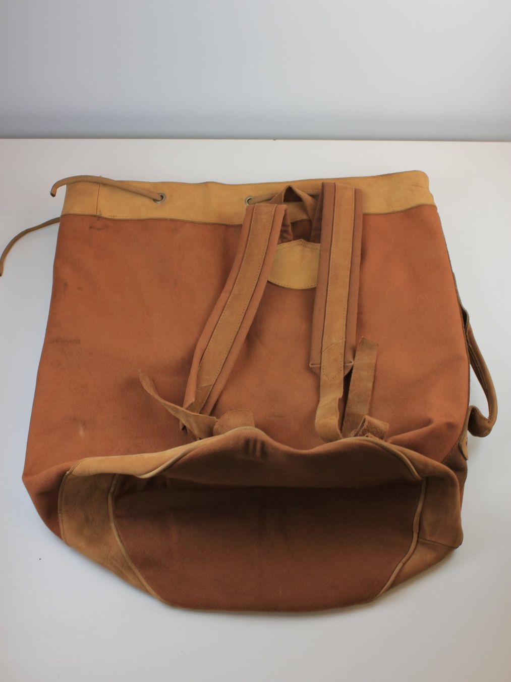 Marlboro Sacs à dos: Marlboro Vintage Rucksack – D'occasion à Basel par IRMAundFRED 3