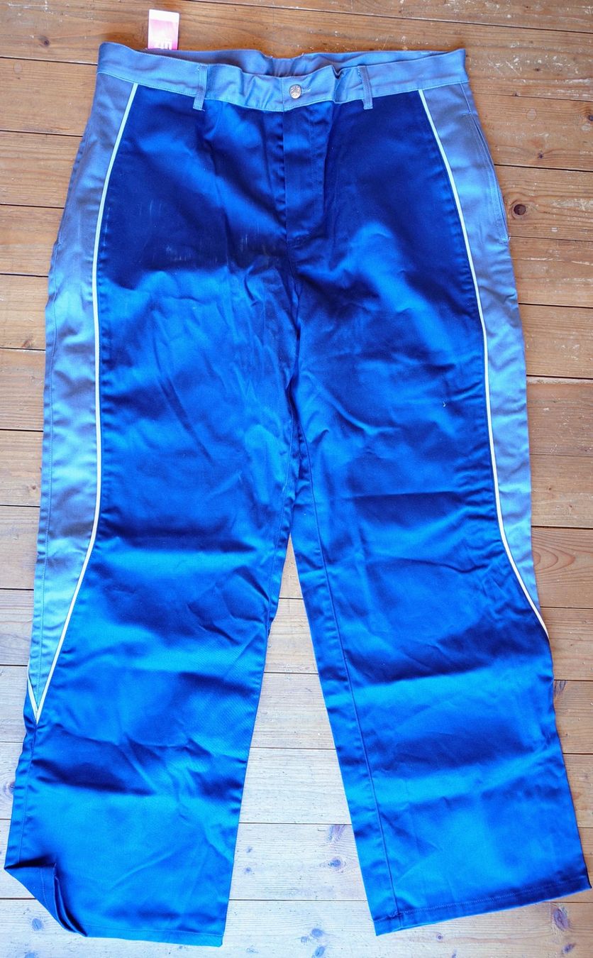 Pantaloni: Arbeitshose gr. 58 dunkelblau/ grau – Nuovo (secondo la descrizione) da Winterthur venduto da Tenderizer3000