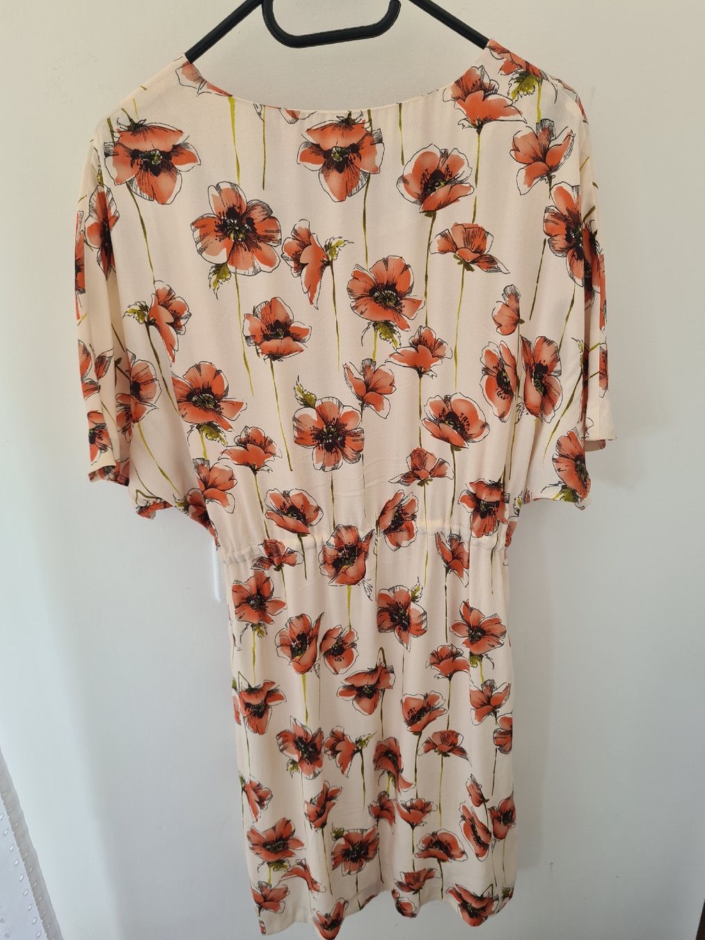 Kleider: Kleid Blumenmuster Grösse 36/38 – Gebraucht aus Adligenswil von FriedasWelt 1