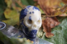 Sodalith  matrix   Skull 40mm  –Edelsteinstube Rausverkauf