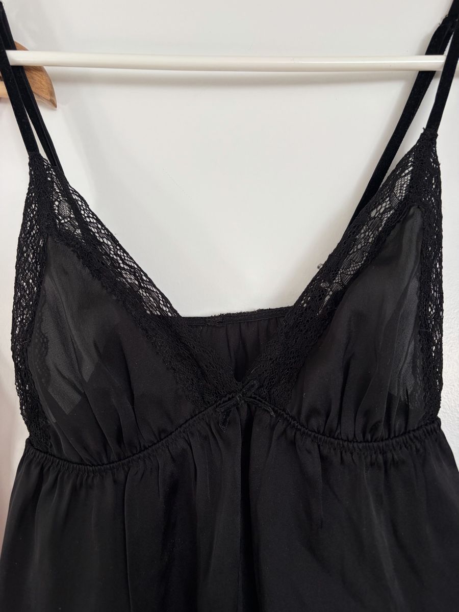 Tops: 2 Satin Tops, Grösse S  – Gebraucht aus Zürich von krisiquak12 2