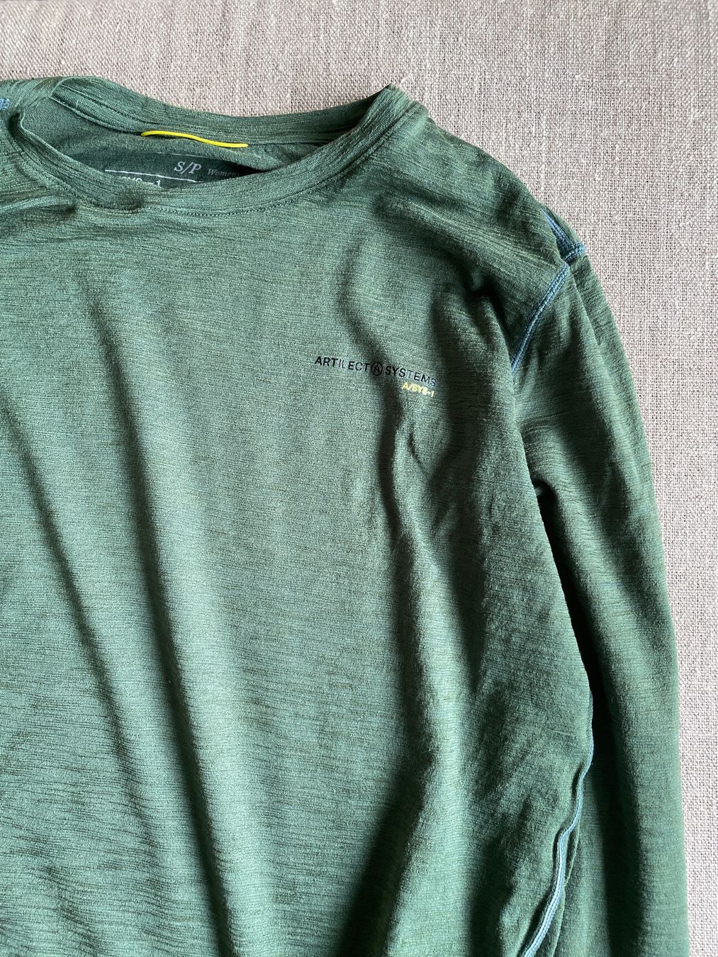 T-shirt: Artilect Longsleeve Gr. S – Usato da Zürich venduto da Nhpp 2