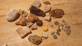 Grosser Posten Natursteine 