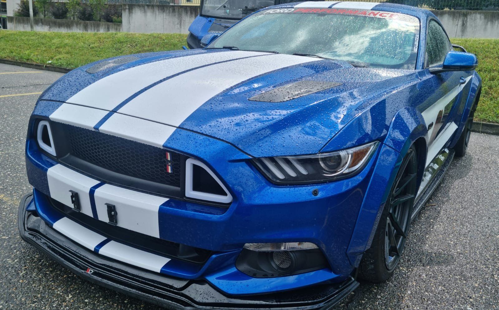 Ford Autos: Ford Mustang GT 5.0 ab MFK – Gebraucht aus Trimmis von 0004 2