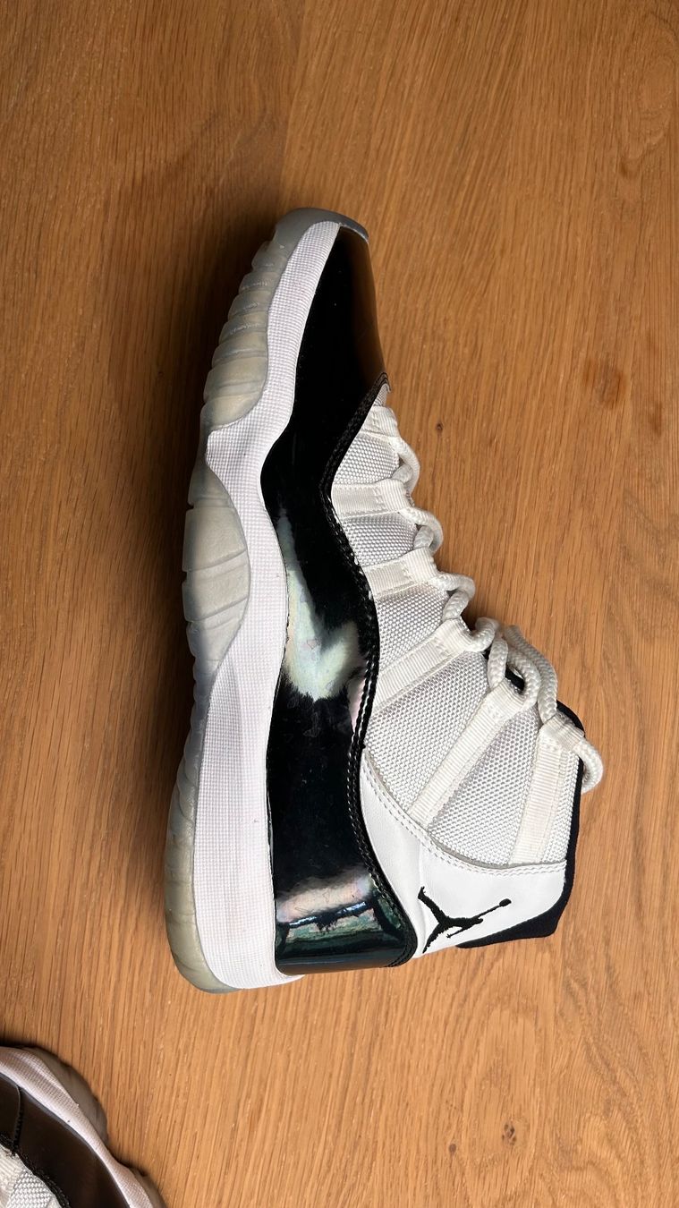 Jordan Scarpe da uomo: Jordan 11 Concord Retro – Usato da Zürich venduto da J.alejandro 5