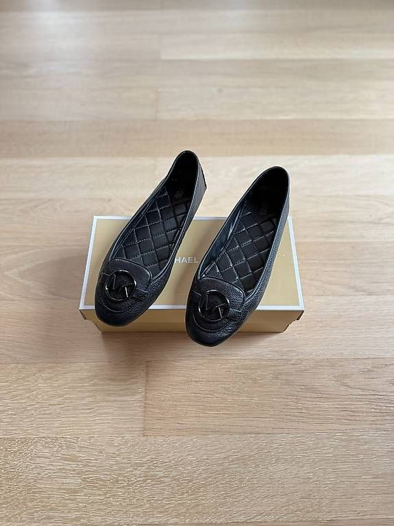 Scarpe da donna: Michael Kors Ballerina in 38.5 – Usato da St. Gallen venduto da Sabrinaaa