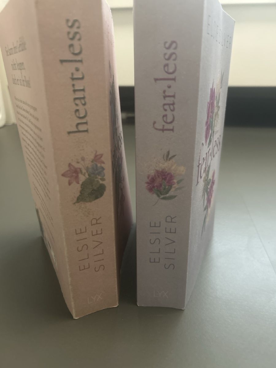 Libri: Romance, Heartless und Fearless – Nuovo (secondo la descrizione) da Rafz venduto da ser_w8m8 2