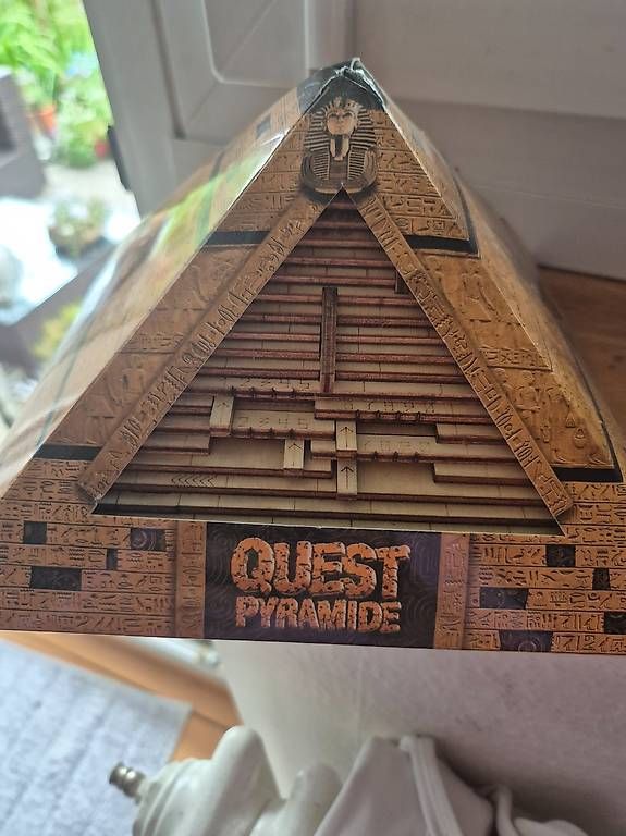 Giochi: Quest Pyramide Puzzle von Escape Welt – Usato da Winterthur venduto da Neuesim
