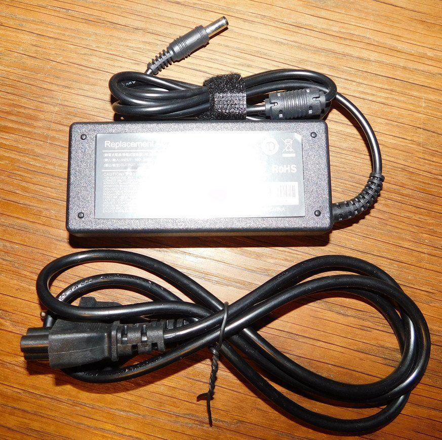 Ladegerät: Netzgerät für LapTop – Neu (gemäss Beschreibung) aus Villnachern von Schnugelchen 1